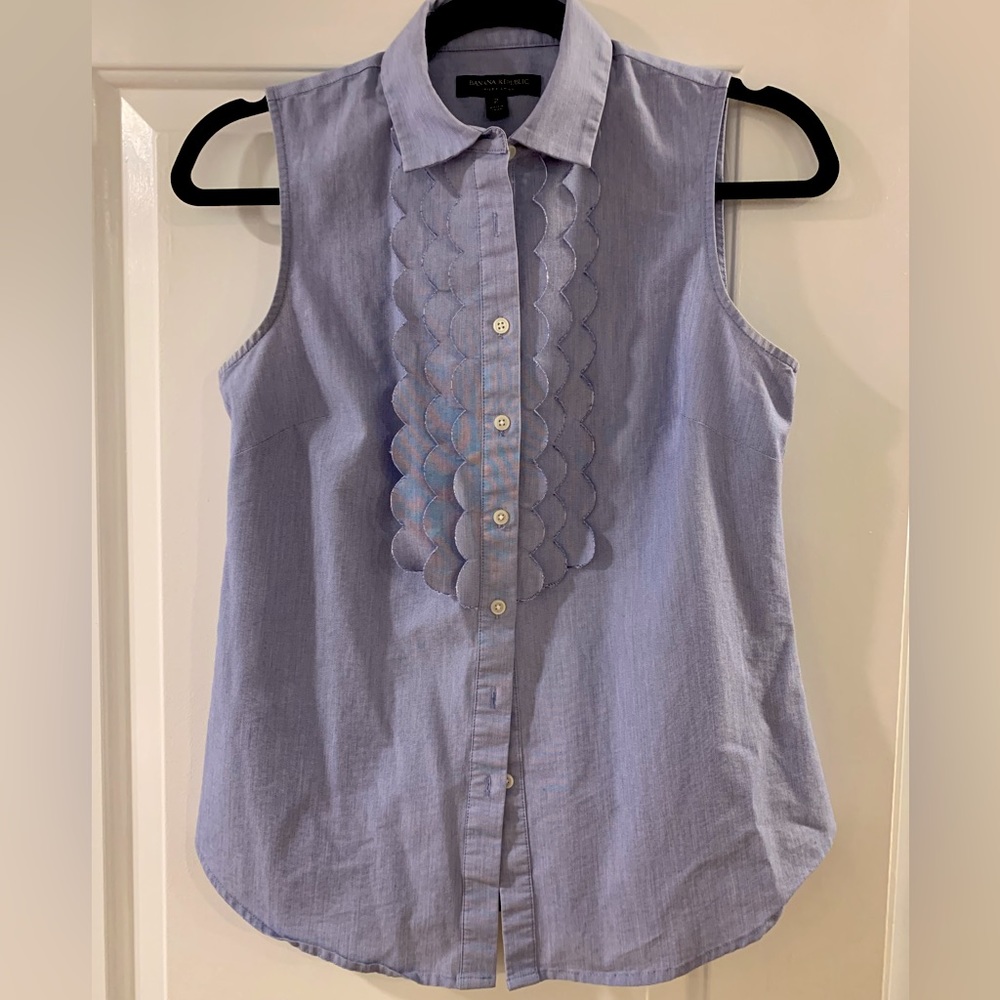 Banana Republic sleeveless Oxford shirt